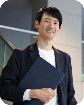 管理統括部 小澤 和貴